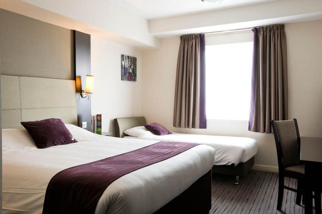 Premier Inn London Southwark Oda fotoğraf