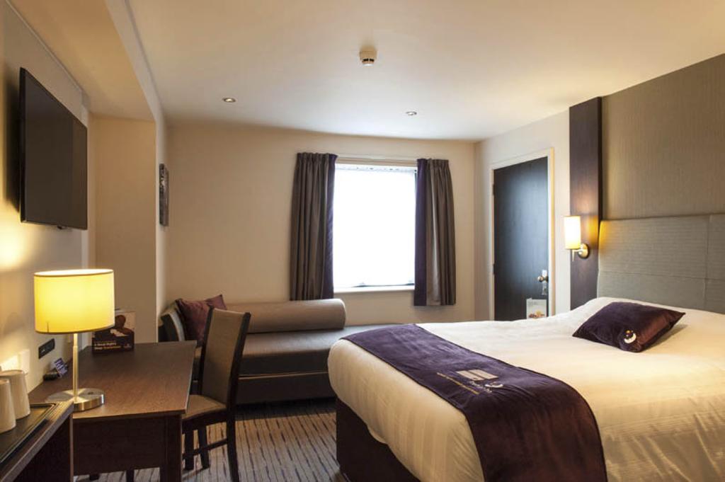 Premier Inn London Southwark Oda fotoğraf